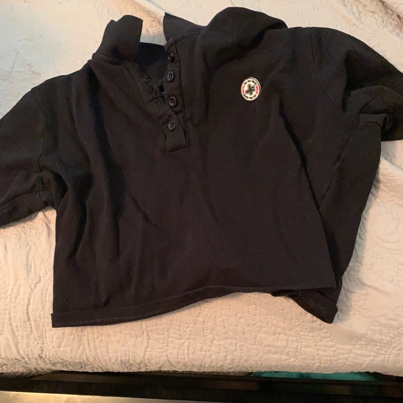 Cropped shirt with sewn on pin - Picture 4 of 5